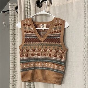 Patterned Knit Sweater Vest